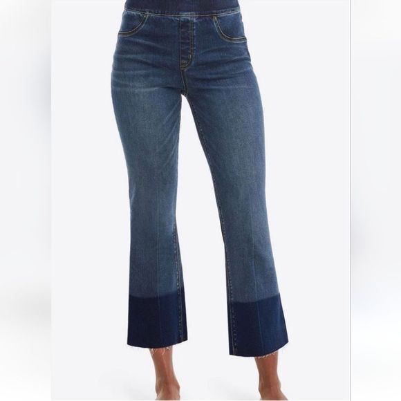 Spanx Cropped Flare Jeans Size Small - Picture 1 of 9